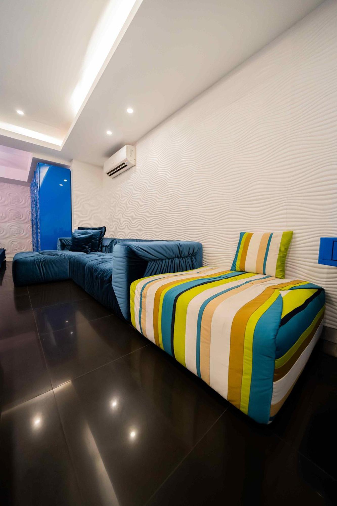 ลุคส์ ลอฟต์ โฮเต็ล แอนด์ เรสซิเดนซ์ Hotel Batangas ภายนอก รูปภาพ